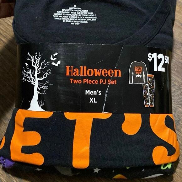 None Other - NEW Halloween Pajamas "Let's Hang Out" Men's Size XL 2 Piece Long Sleeve Set